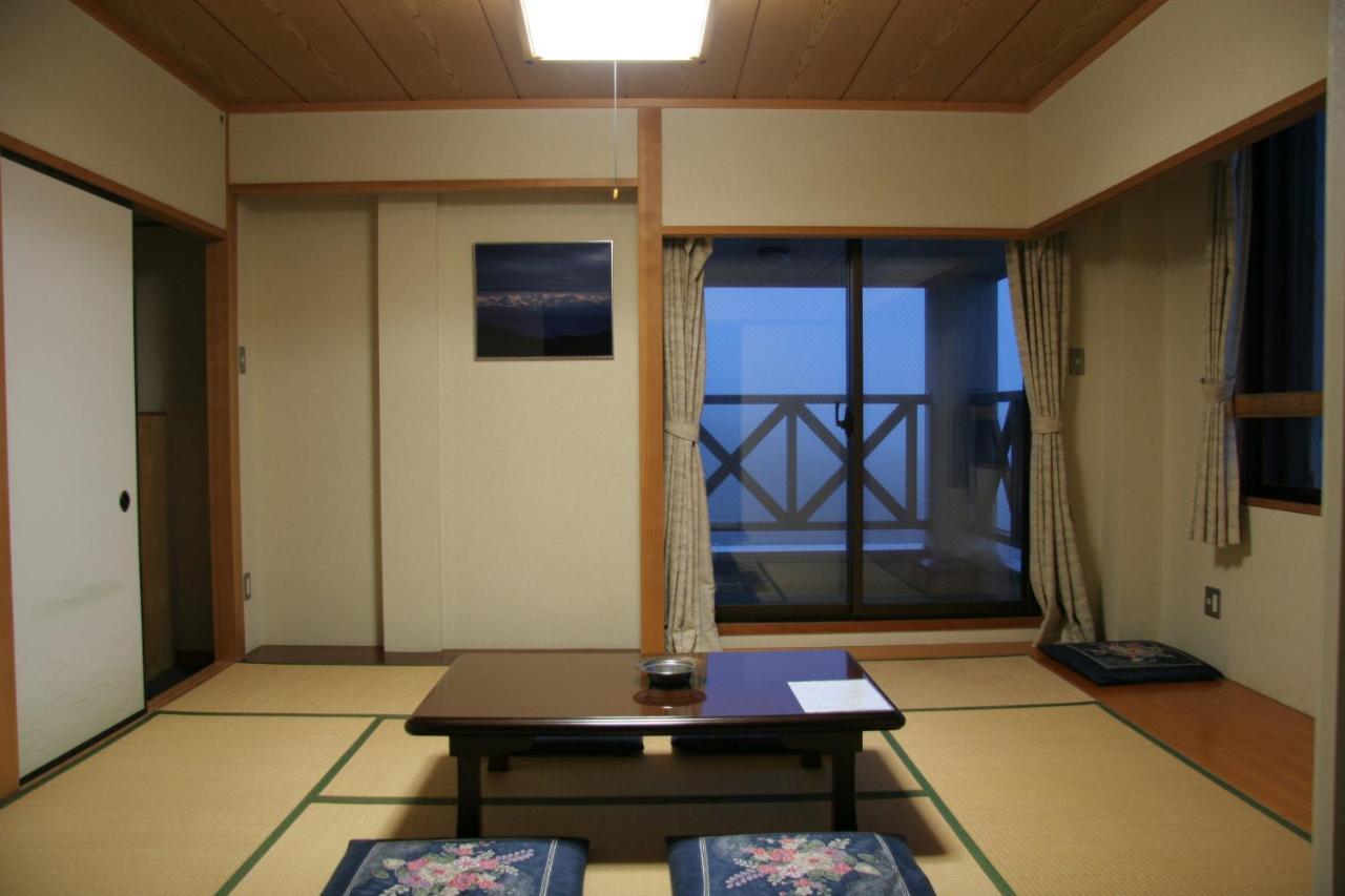 Hotel Raichoso à Kurobe Extérieur photo