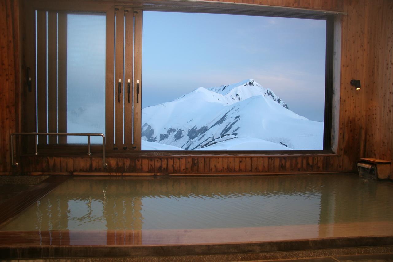 Hotel Raichoso à Kurobe Extérieur photo